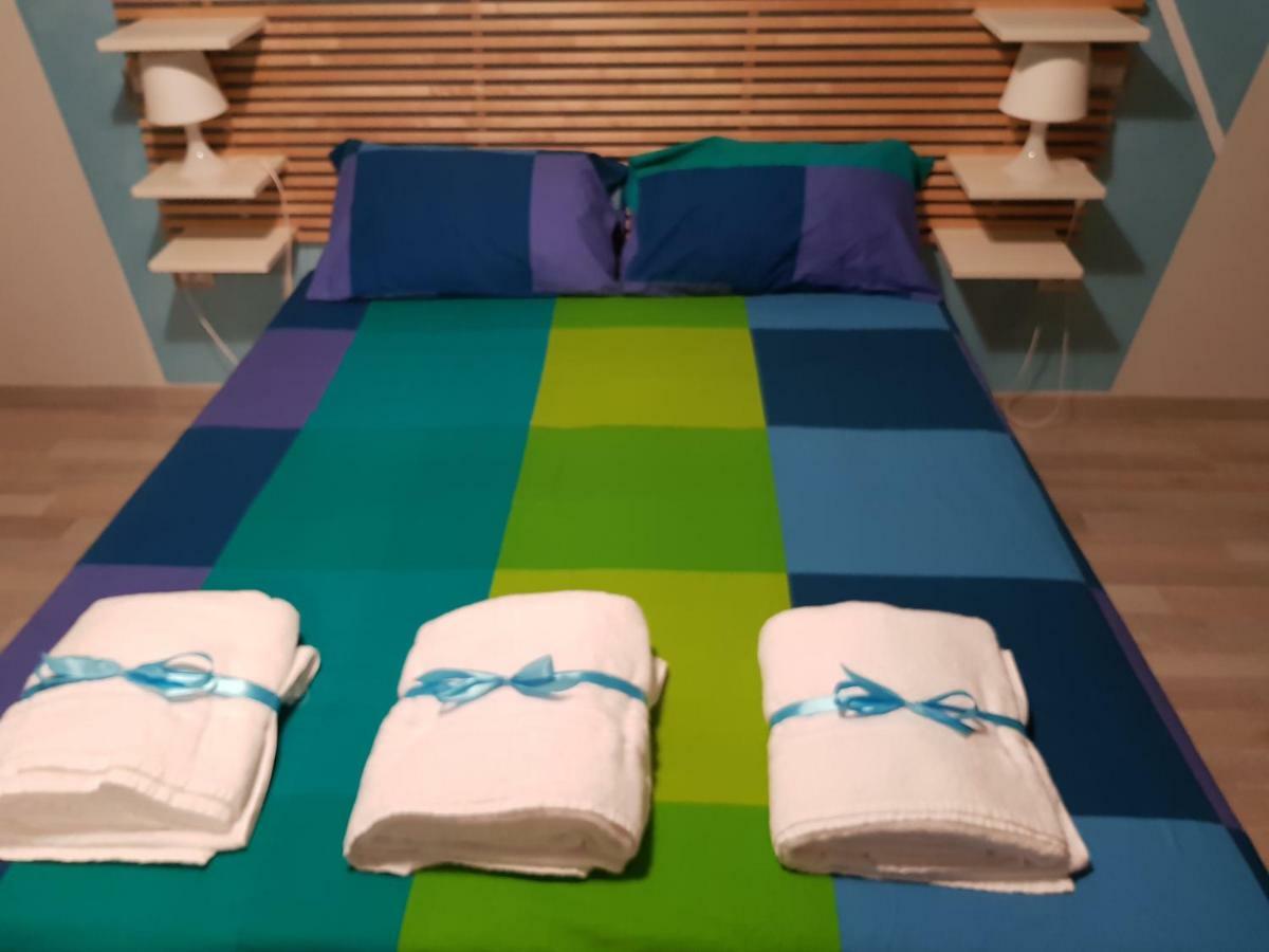 A Due Passi Da.... Bed & Breakfast Salerno Exterior photo
